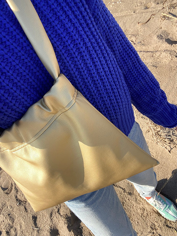 Luc bag XL in GOLDEN